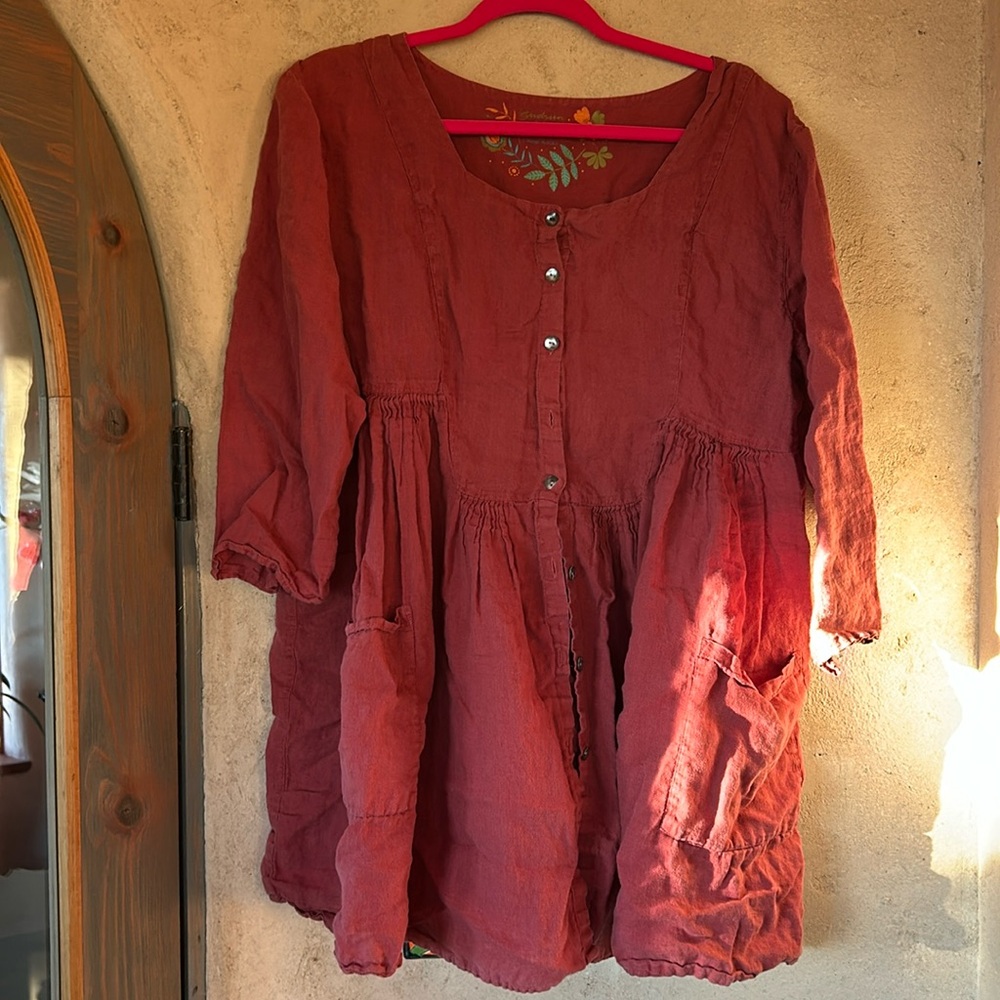Gudrun Sjoden artist blouse